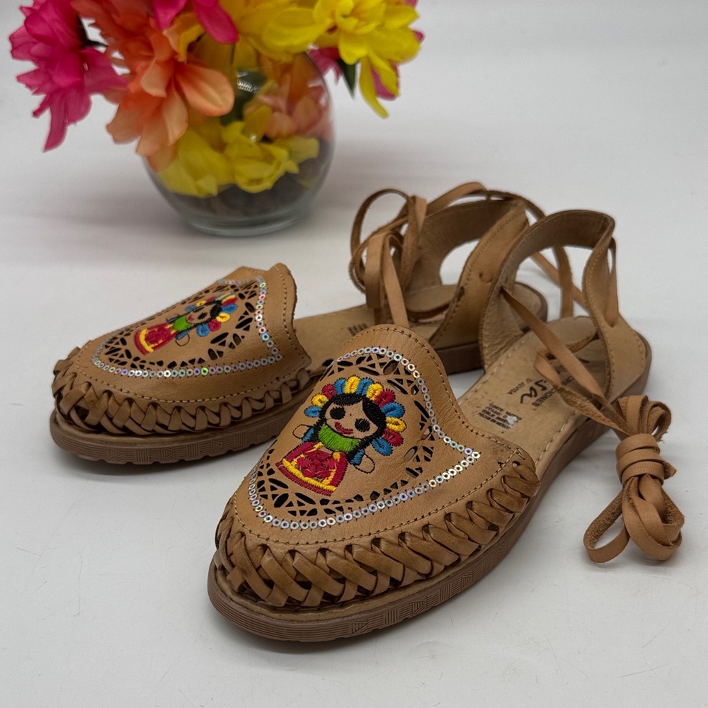 Hinsa Embroidered Tan Girls Sandals